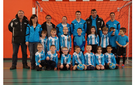 VFR nouveau sponsor pour le RCBB avec remise de maillots pour les U7